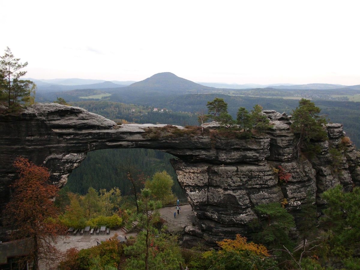 Pohled na Pravčickou bránu