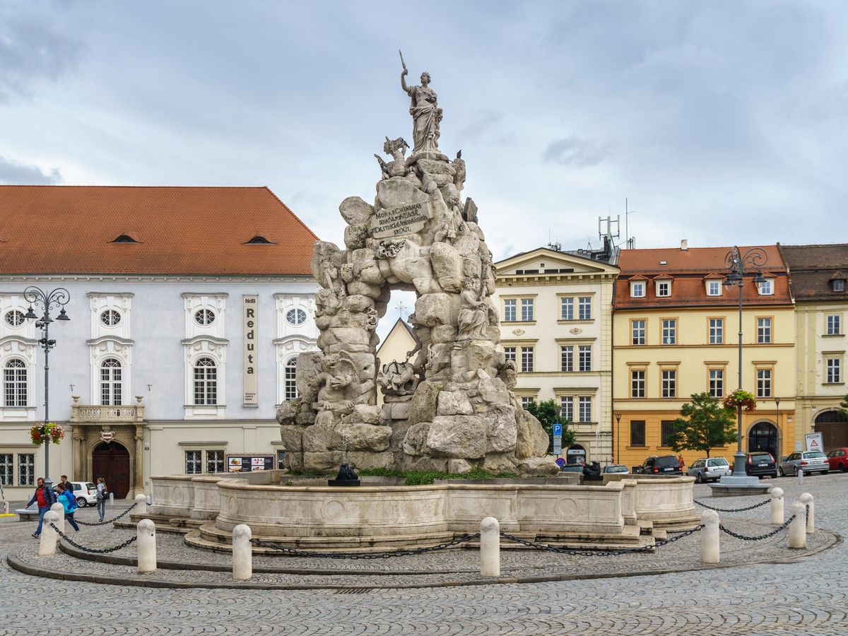 Brno_Parnas_Fountain-03_crop