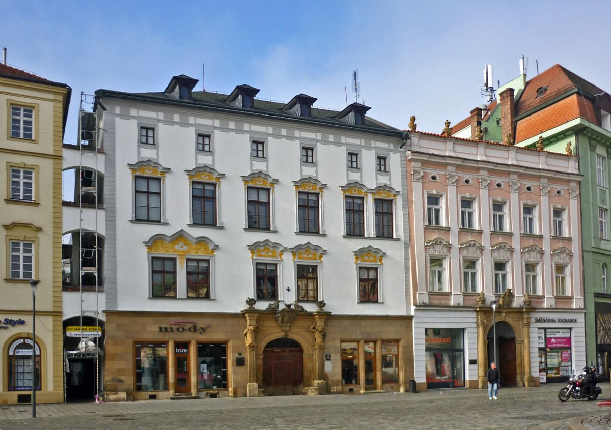 Petrášův palác