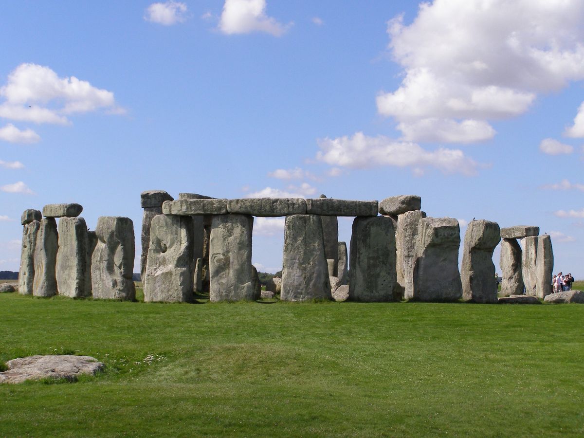 jiný pohled na Stonehenge