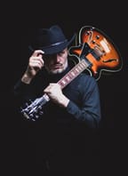 Poly Noir & The Holy Spirit Smugglers + Milan Urza