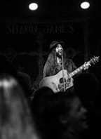 Shawn James – FLEW TOO CLOSE TO THE SUN TOUR | VIP Balíček