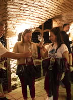 Noc otevřených sklepů – za vínem do Rakvic