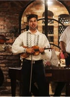 Zářijový večer s cimbálkou ve Valtickém Podzemí