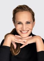 MONIKA ABSOLONOVÁ & VLASTNÍ BAND