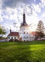 Hradozámecká noc na zámku Uherčice