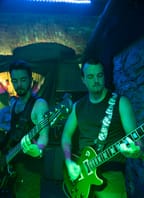 DOBRÝ DEN, TĚŠÍ NÁS: Bonnie & Ztráty v Plusu