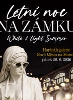 Letní noc na zámku
