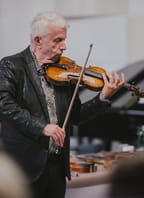 Jaroslav Svěcený – Hudba tří staletí pro všechny generace