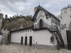 Nádvoří hradu Kunzov