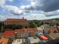 Kamenná věž hláska
