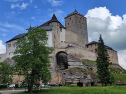 hrad Kost