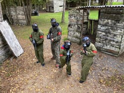 Ultimate Paintball Tachovská huť nedaleko Mariánský Lázní - paintball ve vojenském areálu Slatina