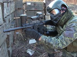 Paintball v areálu Hvězda nedaleko Kroměříže - vyberte si ze dvou hřišť