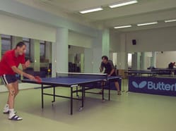 Stolní tenis ve Sportcentru Evropská - 2 stoly značky Butterfly