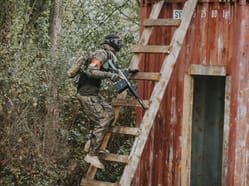 Paintball v Chebu Střížov - 4 kryté haly a 5 venkovních hřišť