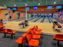 Olympia Bowling Všenory - 6 bowlingových drah