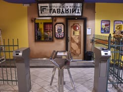 Labyrint Babylon Liberec – najděte cestu mezi 120 zrcadly