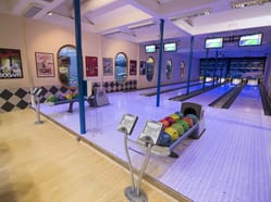 Bowling v centru Babylon Liberec – 4 bowlingové dráhy Brunswick