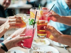 Opojná alkoholová venkovní únikovka