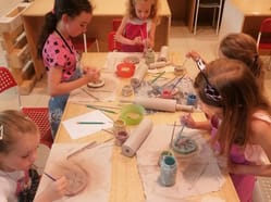 Keramika ve studiu ArtTeta Liberec - 3 hodiny tvoření a limonáda