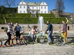 Prohlídka města na koloběžce s degustací piva Nomád