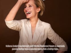 Monika Absolonová 