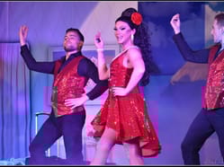 TECHTLE MECHTLE travesti revue