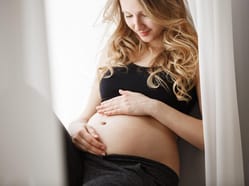 Těhotenská masáž u Vás doma - uvolnění a péče pro budoucí maminky