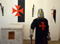 Úniková hra - Honba za svatým grálem