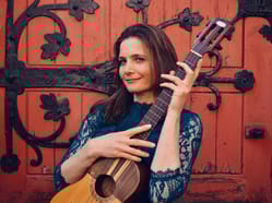 IBÉRICA: Marta Töpferová trio