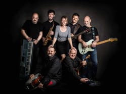 Simona a Hudební Kroužek
