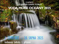 07 08 PETR PAZDIREK VODOPADY VODA MORE OCEANY