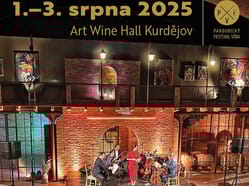 ART WINE WEEKEND