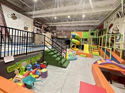 Jump Family Ústí nad Labem - skákání na trampolíně pro děti i dospělé