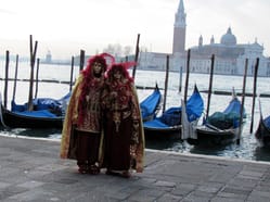 Pohled na vodu v Benátkách