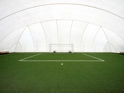 Fotbal v S-centru - krytá hala