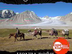 Mongolsko s velbloudem na nejvyšší horu