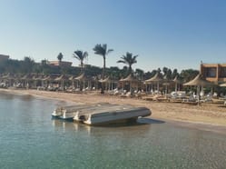 Mezi nejlevnější zimní destinací se zaručeným teplem je Egypt - možností, kde očekávat vyšší teploty než u nás je ale více.