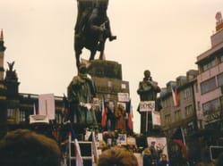 Tribuna u sochy sv. Václava