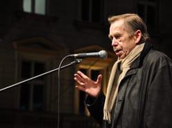 Václav Havel – jedna z ústředních postav Občanského fóra (fotografie z oslav 20. výročí sametové revoluce 17. listopadu 2009)