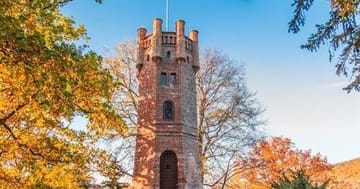 Prohlídka zámeckého parku zámku Čechy pod Kosířem – Objevte krásy parku a jeho historických staveb