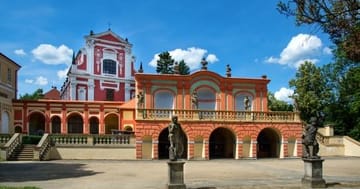 Zámek Klášterec nad Ohří – objevte historii a krásy porcelánu