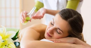 Aloe vera thajská masáž – Uvolnění a péče s gelovým zázrakem z aloe vera