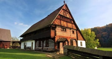Dlaskův statek – unikátní ukázka roubené architektury v Čechách