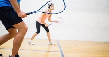 Squash v centru Arbes – Začněte s hrou na dvou špičkových kurtech