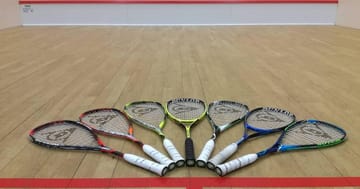 Squash ve Sportcentru Evropská – Zahrát si na špičkových kurtech