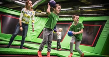 Fly Zone park Hradec Králové – zažijte rodinnou zábavu na maximum
