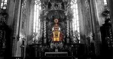 Úniková hra – Objevte skrytý obraz Madony v opuštěném domě