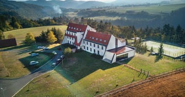 Křivoklátsko se snídaní či polopenzí a wellness